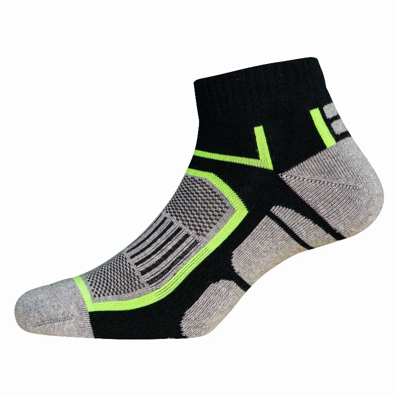 Border Line Socks