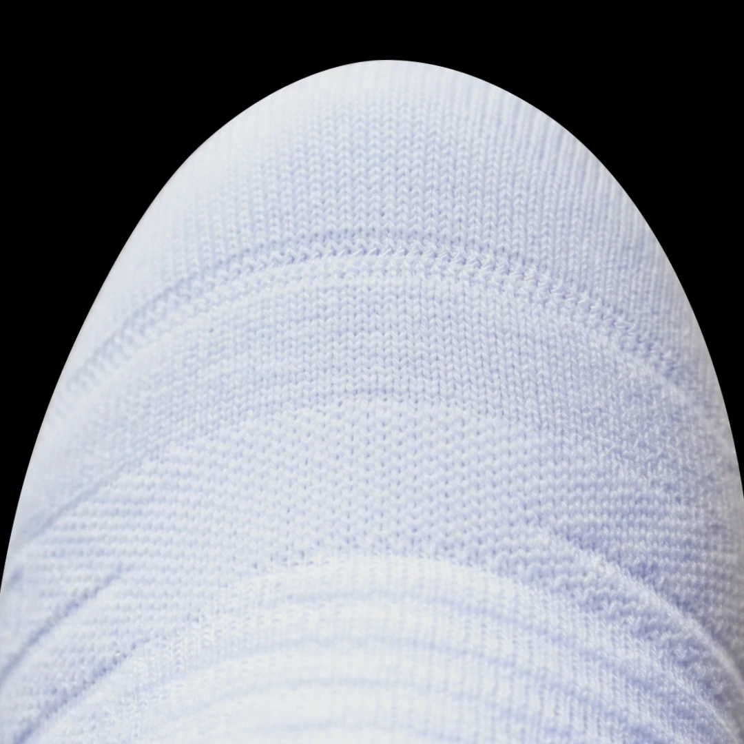 SEAMLESS TOE